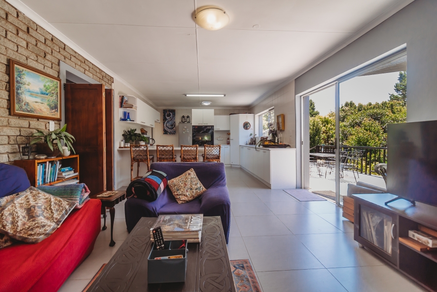 4 Bedroom Property for Sale in Denver Park Western Cape